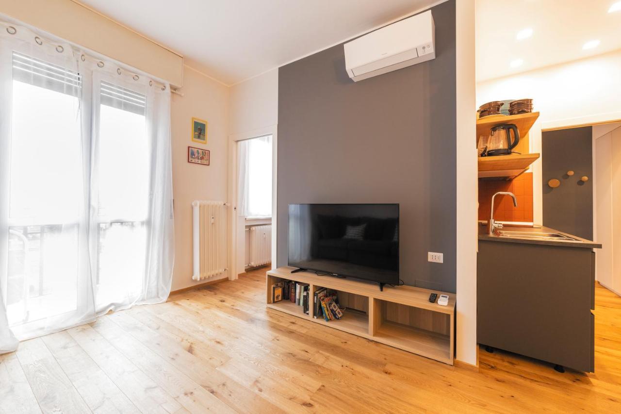 Milano Citta Studi Functional Flat Apartment Exterior photo